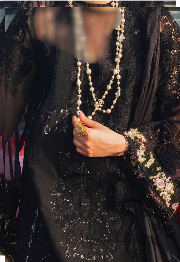 Elaf X Hania Aamir Hai Kuch Festive Lawn - EHK-01A Mahnoor
