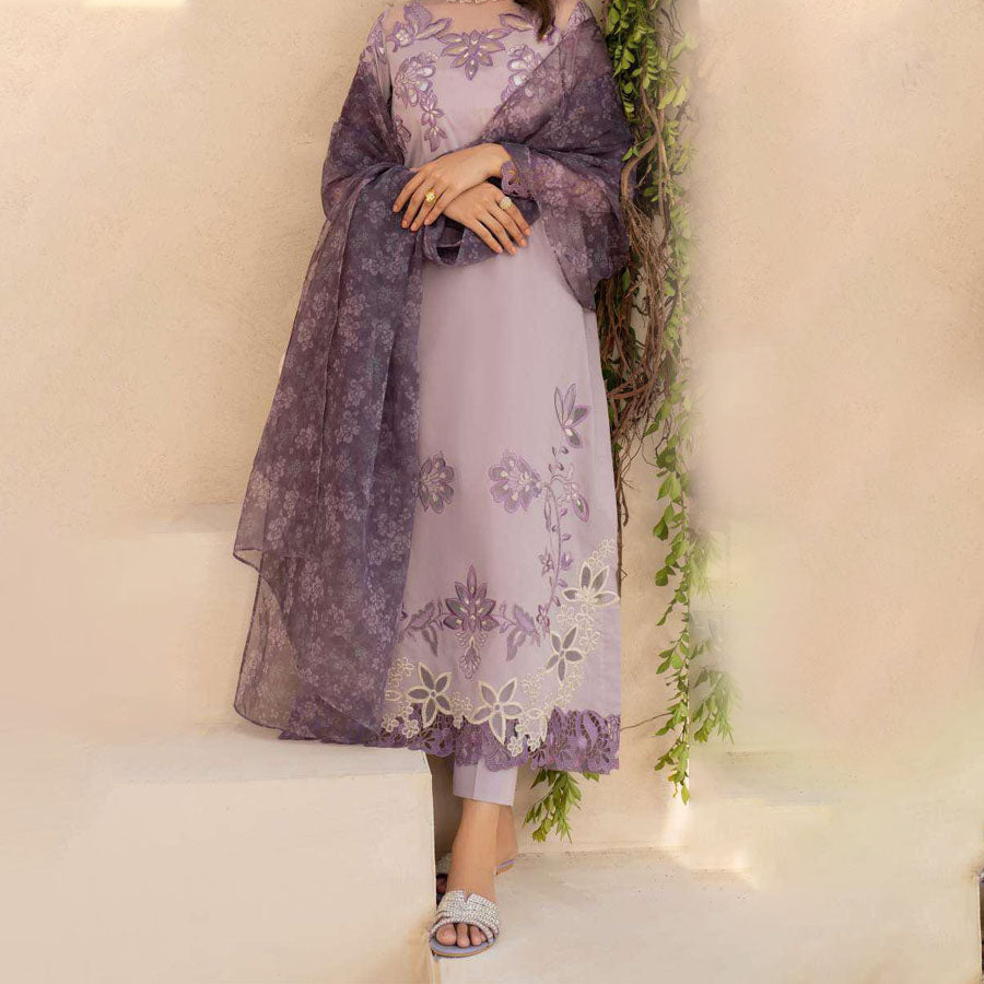 IZNIK Festive Lawn 25 EFL – Luxury Pakistani embroidered lawn suit in pastel shades with delicate floral detailing, intricate embroidery and chiffon dupatta, perfect for festive wear.