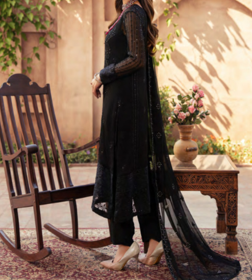 EIRA – Merakish Embroidered Chiffon Unstitched 3Pc Suit